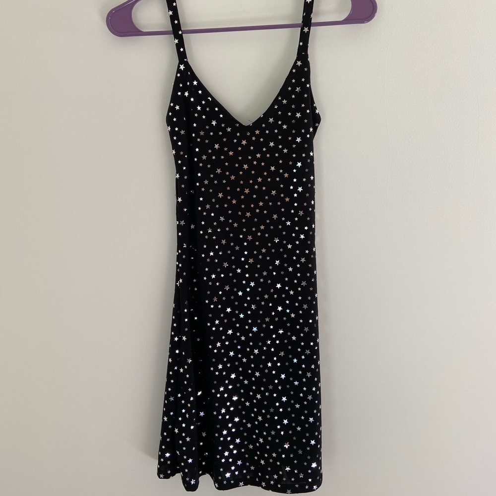 Wild Honey Star Dress - Picture 2 of 6